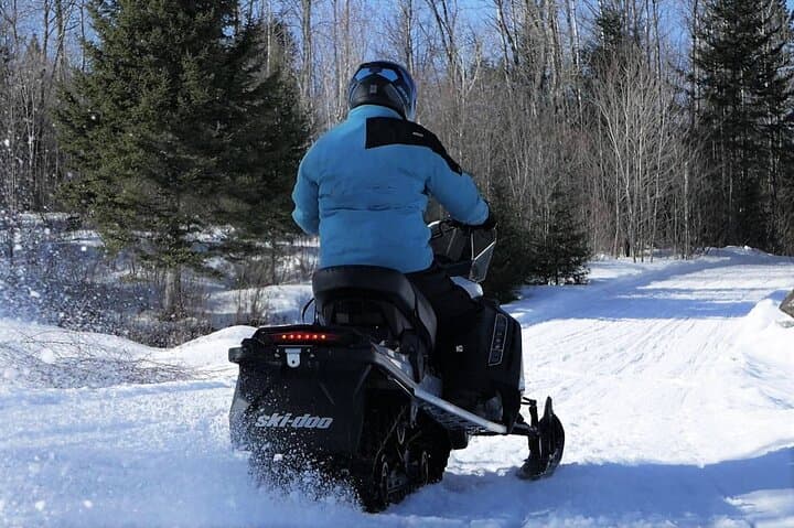 Guided Snowmobile Tours in the Upper Laurentians — Mont-Tremblant 2-Hour Ride photo 3