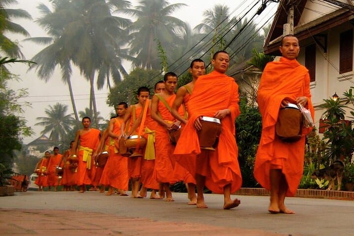 Phuket Monk Chat Meditation Retreat — Seaview Temple Morning Experience photo 4
