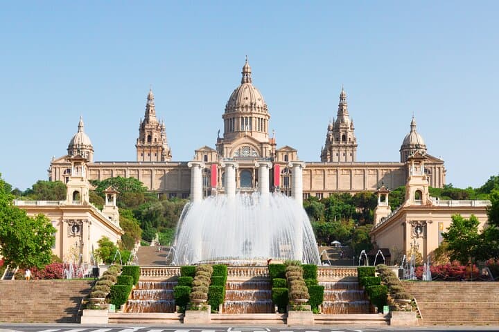Barcelona in a Day: 6-Hour Gaudí, Gothic Quarter & Montjuïc Panorama