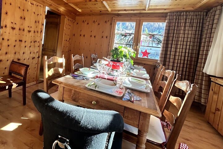 Zermatt Chalet Fondue: Local Stories & Festive Terrace Experience photo 4