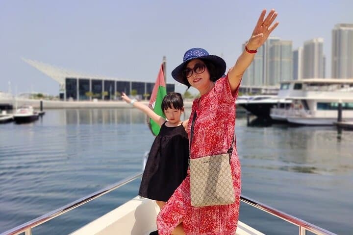 Dubai Dhow Cruise Dinner: Nighttime Skyline Cruise with Buffet & Transfers photo 5