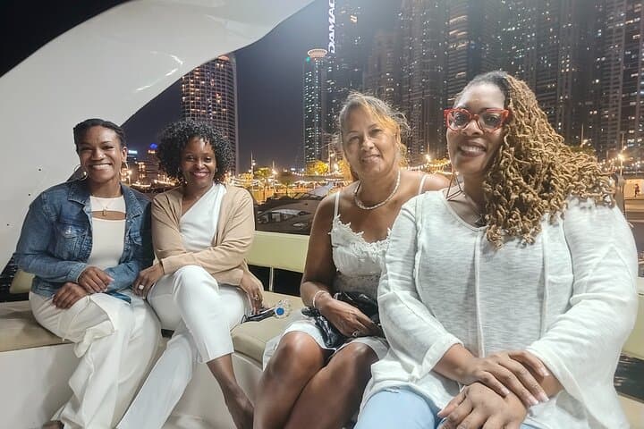 Dubai Dhow Cruise Dinner: Nighttime Skyline Cruise with Buffet & Transfers photo 4