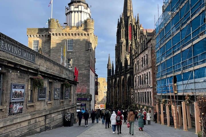 Women Hidden in Plain Sight — Self-Guided Old Town Walking Tour in Edinburgh photo 3
