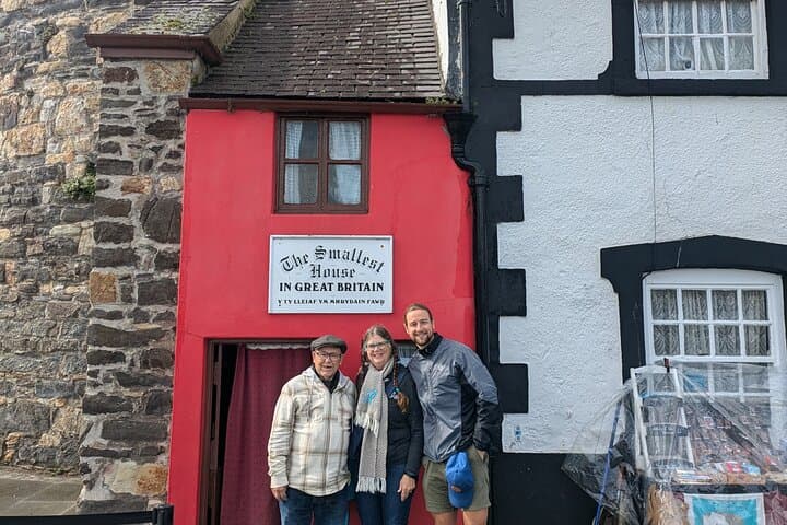 North Wales Castles & Countryside: Conwy, Betws-y-Coed and Swallow Falls Day Tour