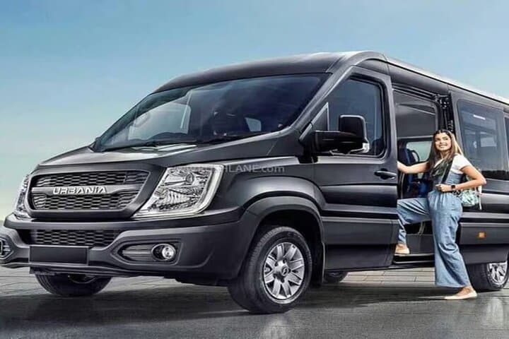 Dubai Airport Private One-Way Transfer: Fast Arrival & Departure Service photo 3