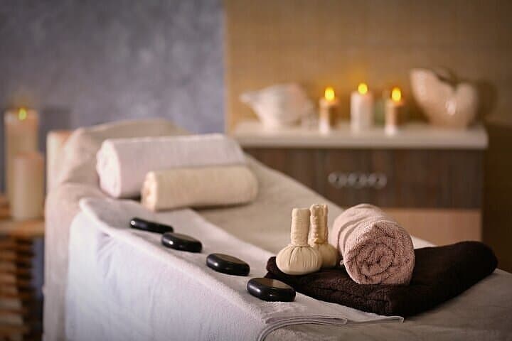 Private Blue Lagoon Tour from Reykjavik — 2-Hour Spa Experience photo 4