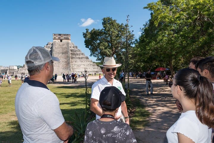 Chichén Itzá Premier Day Trip: Cenote Xunáan, Valladolid & Lunch photo 3