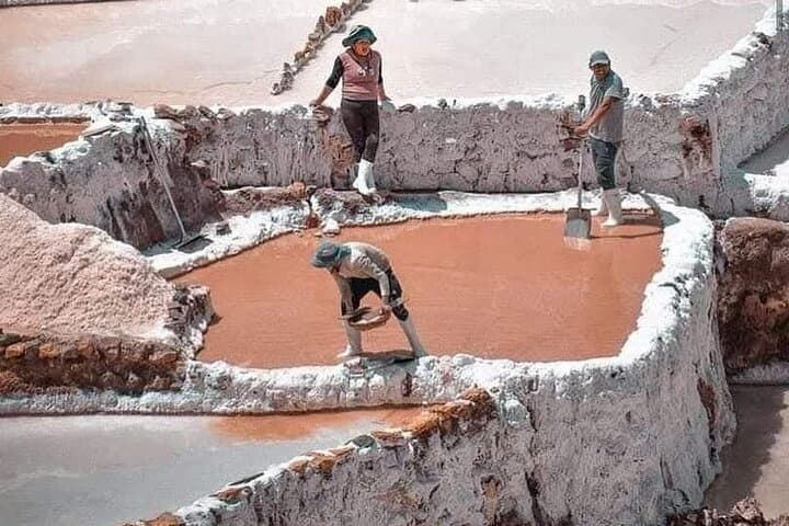Explore Moray & Maras Salt Mines: Sacred Valley Small-Group Tour from Cusco