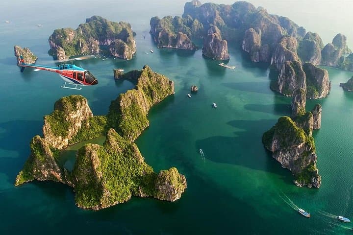 Private Full-Day Halong Bay Tour from Hanoi — Sung Sot, Luon Cave & Ti Top photo 1
