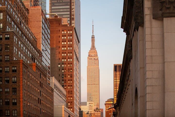 Explore New York's Celebrity Homes: Self-Guided Walking Audio Tour photo 4