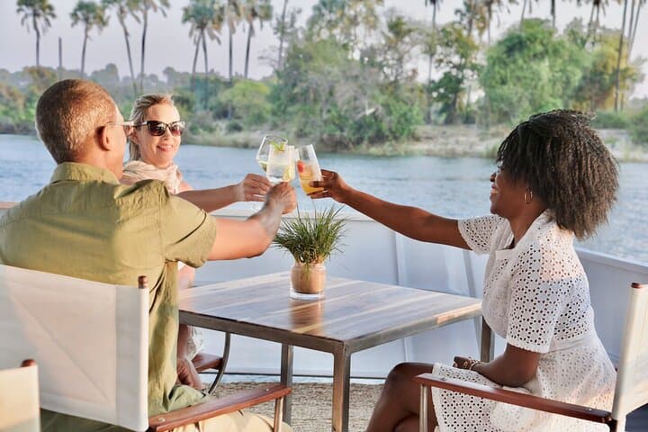 4-Day Chobe National Park and Victoria Falls Safari Combo photo 5