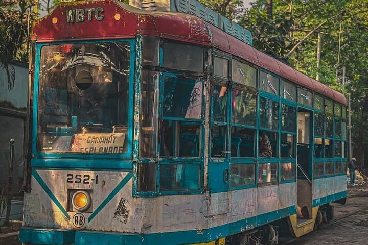 Ride Kolkata: Exploring the City's Public Transport—from Trams to Ferries photo 4