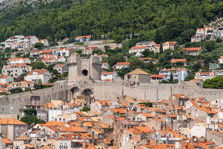 Dubrovnik Old Town & City Walls: 4-Hour Guided Walking Tour