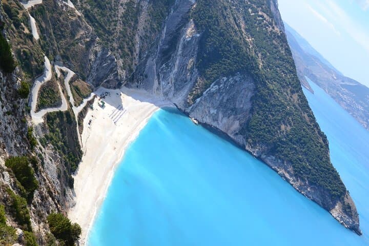 Kefalonia Private Tours — Myrtos Viewpoint, Assos Village & Emblisi Swim (4‑Hour Private Trip)