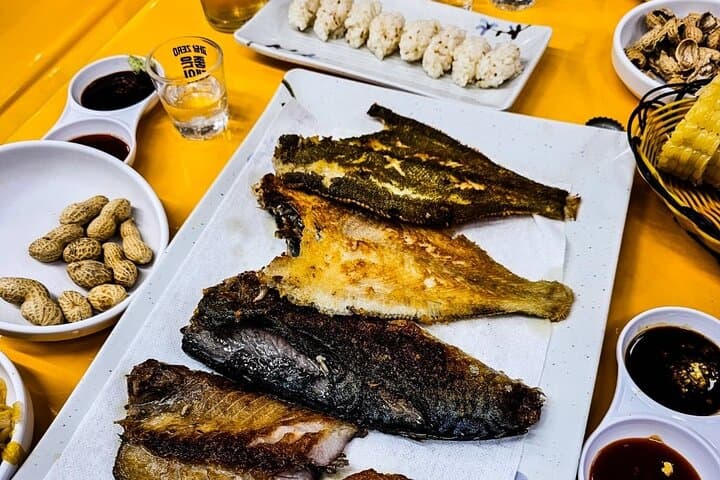 Busan Food Crawl: Jagalchi Fish Market, Harborside Soju Tents & Local Eats photo 5