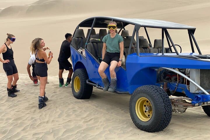 Sandboarding & Sandskiing in Huacachina: Sunset Dune Adventure with Pro Instructor photo 4