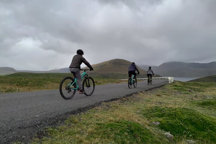 E-Bike Antisana Volcano Exploration Day Trip from Quito