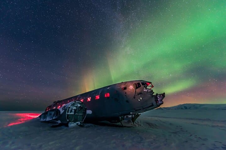 Private 4-Hour Northern Lights Chase from Reykjavik with Expert Guides photo 3