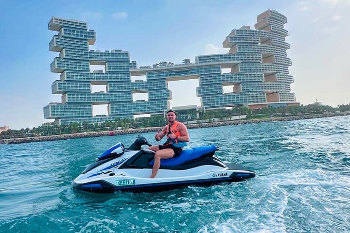 Jet-Ski into Luxury: 2-Hour Ride Around Atlantis The Royal, Dubai