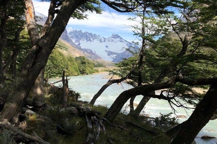 Electric Valley Alpine Crossing: Trek to Pollone Lagoon & Fitz Roy North Face Views photo 2