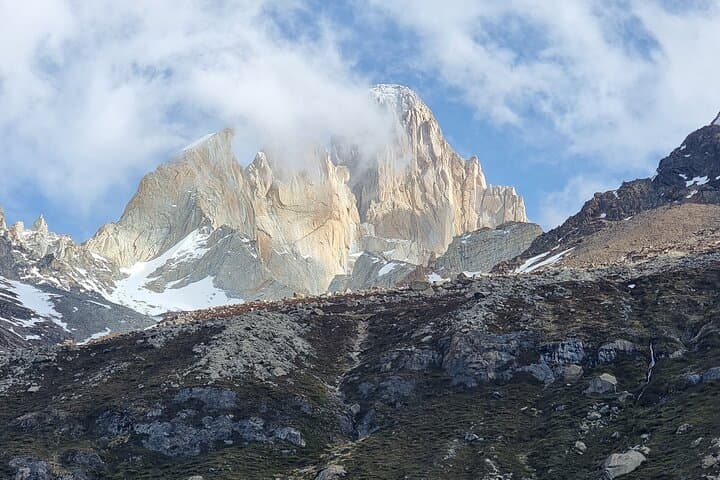 Electric Valley Alpine Crossing: Trek to Pollone Lagoon & Fitz Roy North Face Views photo 3