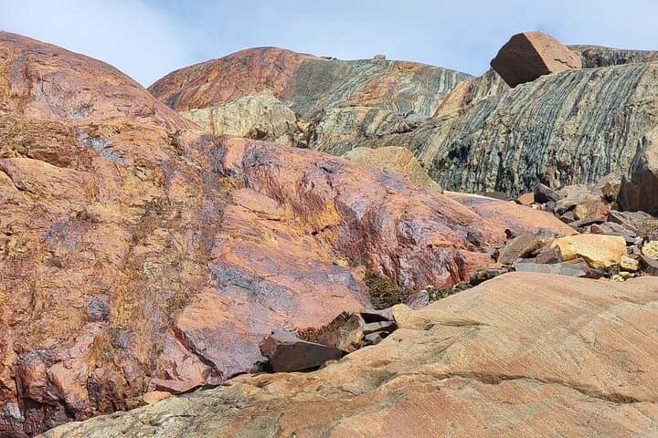 Electric Valley Alpine Crossing: Trek to Pollone Lagoon & Fitz Roy North Face Views photo 4