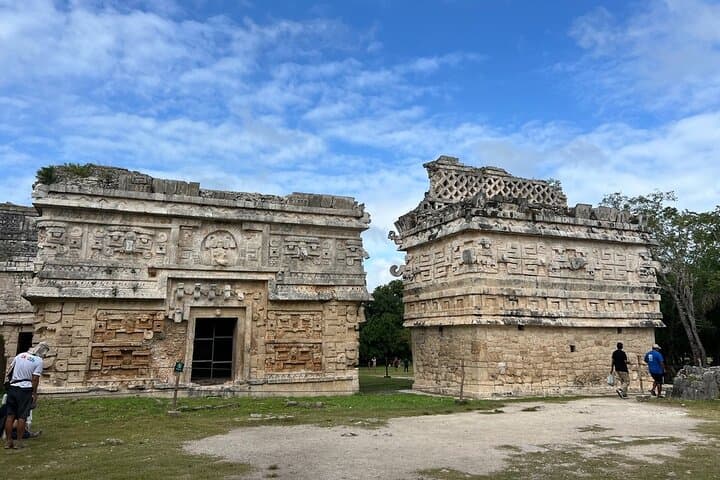 Chichen Itza and Two Cenotes Day Tour from Valladolid — Small-Group Experience photo 6