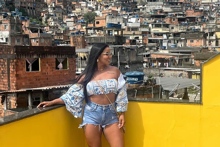 Rocinha Locals Guide Tour: Cultural Walking Tour in Rio's Largest Favela photo 3