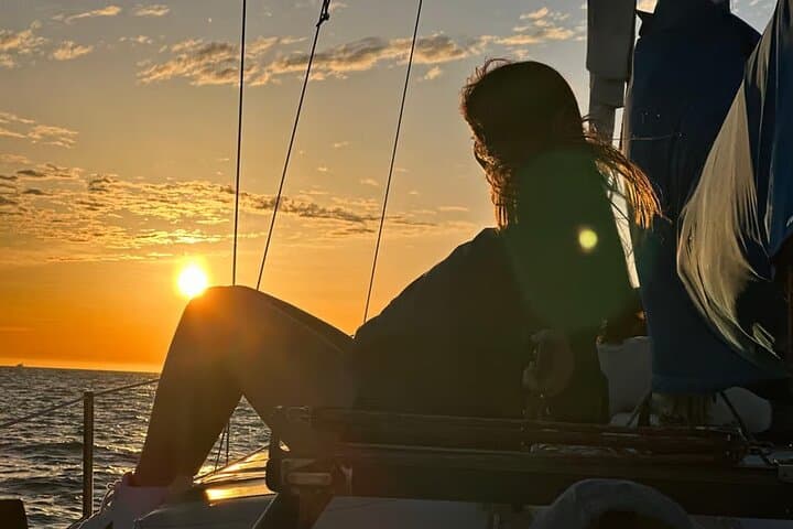 Discover the Tranquil Waters of Marina del Rey photo 3