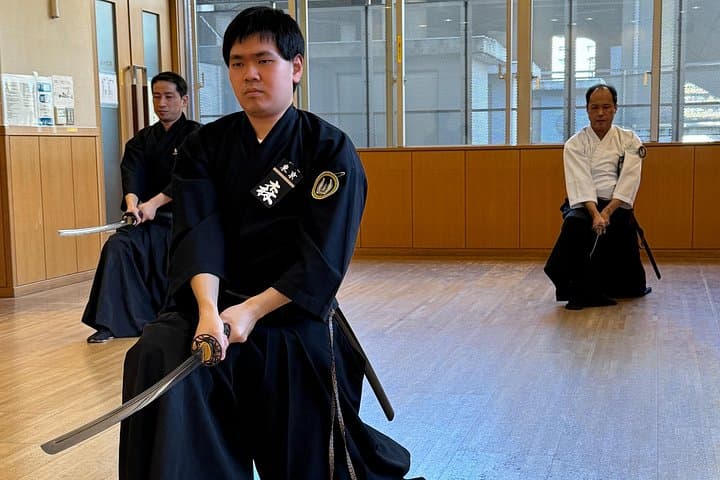 Practice Kobudo Iai Heiho with a Mock Japanese Sword in Ikebukuro, Tokyo photo 2