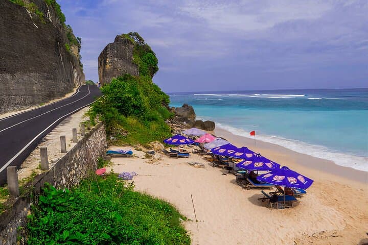 Uluwatu Temple & Kecak Sunset: Cliffside Culture and Ocean Views photo 5
