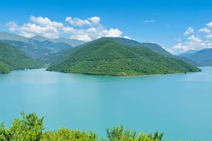 Discover the Georgian Highlands: Ananuri, Gudauri & Kazbegi Day Tour photo 4