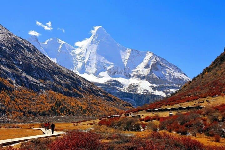 5-Day Daocheng Yading, Kangding & Mount Siguniang Small-Group Tour — High-Altitude Sichuan Adventure photo 4