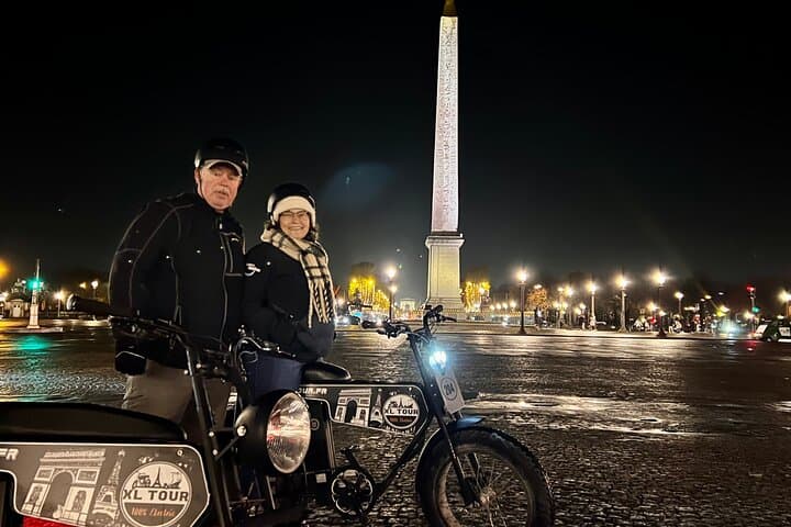 Paris Sunset E-Bike Tour: Night Ride Along the Seine and Eiffel photo 5