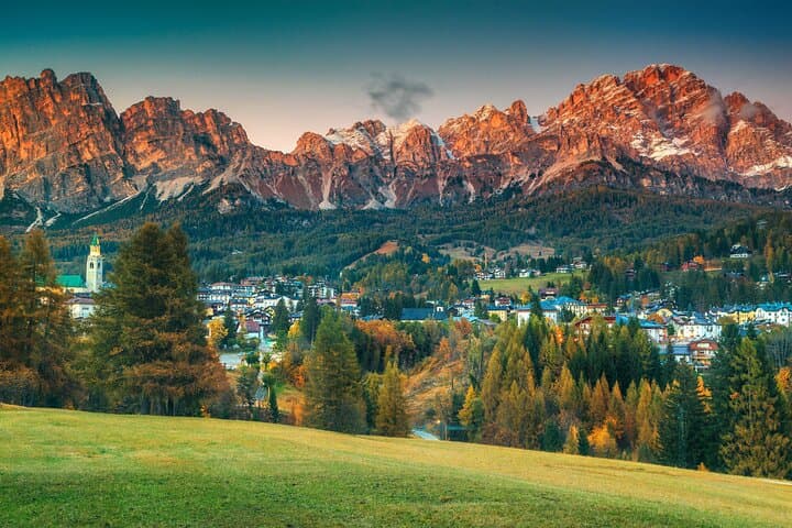 Day Trip from Venice to the Dolomites: Cortina, Misurina & Auronzo photo 4
