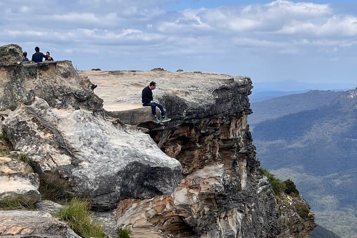 Blue Mountains Private Day Tour from Sydney: Three Sisters, Wentworth Falls & Wildlife