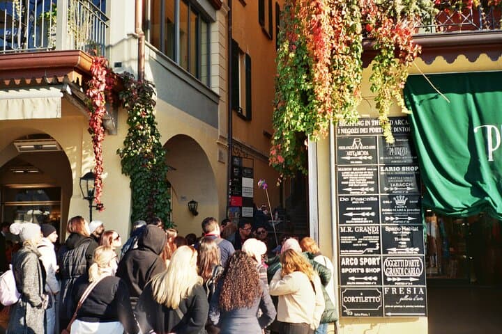 Milan to Lake Como Day Trip: Bellagio & Como Cruise from Milan photo 6