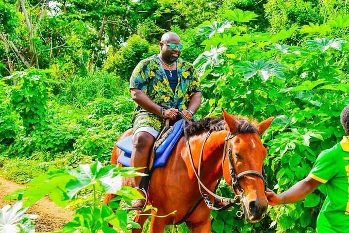 Private Beach Horseback Riding in St Ann's Bay, Jamaica photo 4