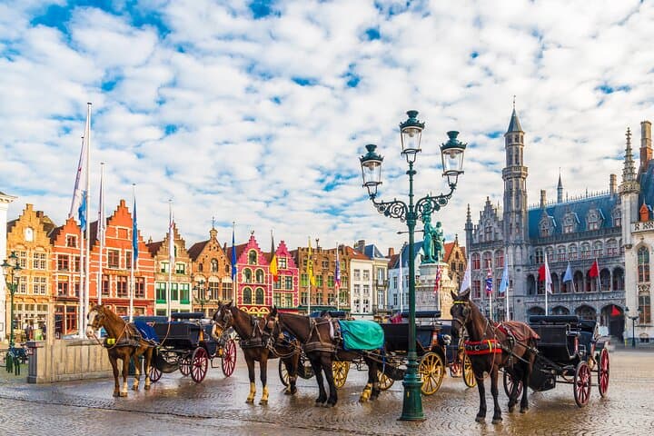 Private Transfer Amsterdam to Bruges with 2-Hour Antwerp Stop — Comfortable Door-to-Door Ride photo 6