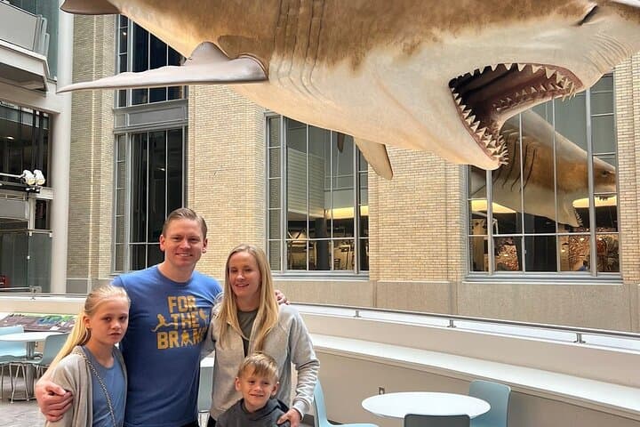 Family-Friendly Smithsonian Natural History Museum Private Tour — Washington DC Guide photo 3