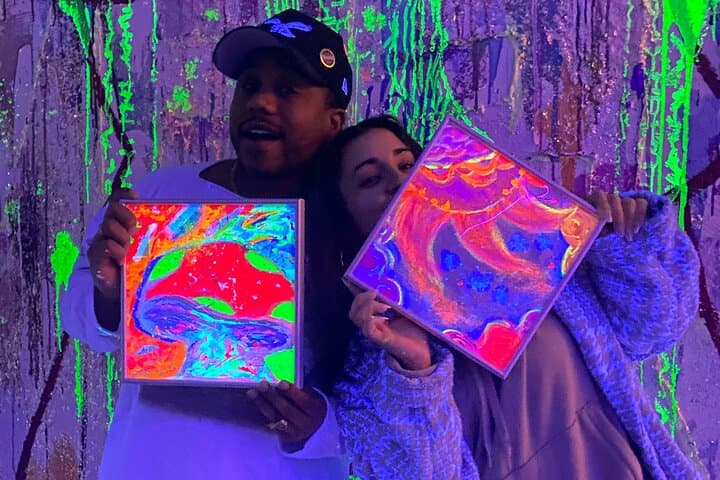 Glow Painting NYC: Paint-in-the-Dark UV Art Class Experience