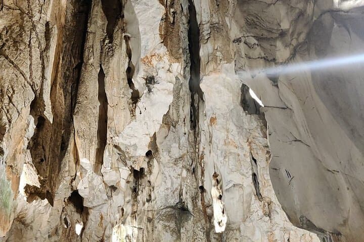 Marble Mountains & Monkey Mountain Day Tour from Hoi An: Caves, Pagodas & Lady Buddha