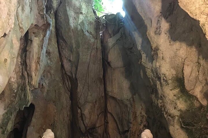 Marble Mountains & Monkey Mountain Day Tour from Hoi An: Caves, Pagodas & Lady Buddha photo 4