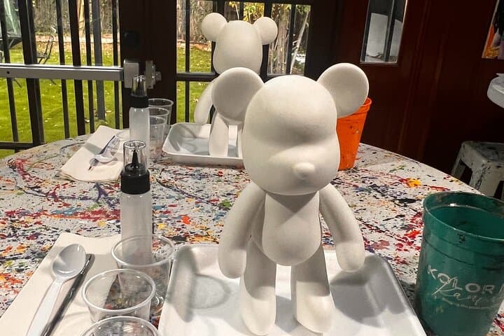 Drip Bear Paint & Sip in Houston — Hip‑Hop & R&B Studio Experience photo 5