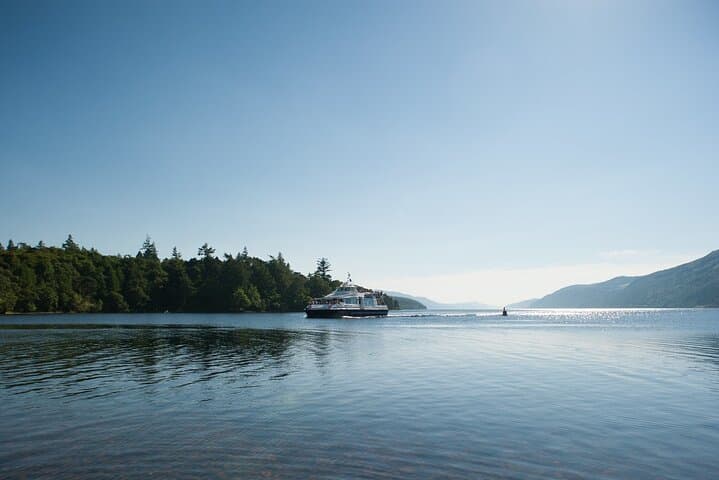 Caledonian Canal & Loch Ness Sightseeing Cruise from Dochgarroch photo 2