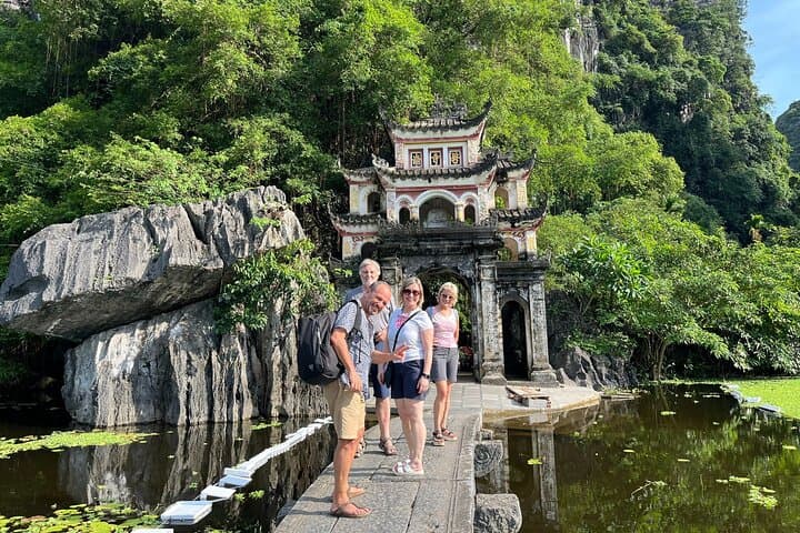Ninh Binh Jeep Tour: Tam Coc, Bich Dong & Tien Cave Day Trip photo 3