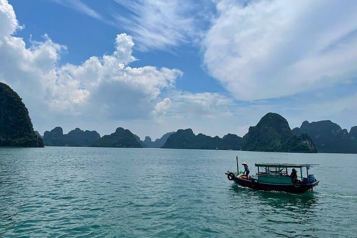 Halong Bay Hercules Premium Day Cruise: Ti Top, Sung Sot & Luon Cave photo 5
