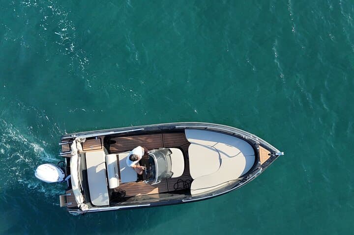 Santorini License-Free Boat Rental — Half & Full-Day Trips to Hot Springs and Red Beach photo 2