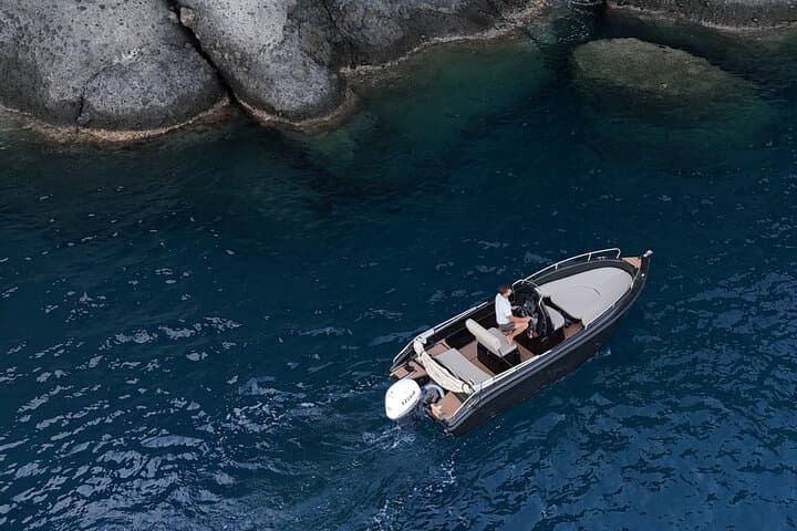 Santorini License-Free Boat Rental — Half & Full-Day Trips to Hot Springs and Red Beach photo 6