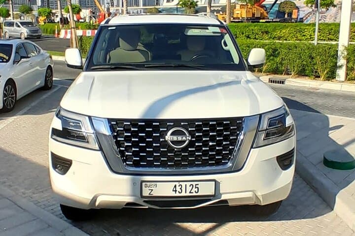 Dubai Full-Day Private Car and Driver Hire — Private Chauffeur Service photo 6